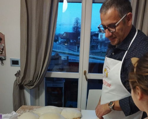 Cooking classes Castiglione Torinese: Cooking class: Focaccia and local cured meats