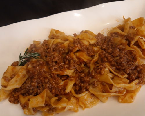 Cooking classes Agliana: Bruschette, tagliatelle and Tiramisu