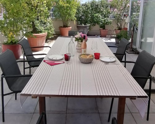 Cooking classes Milan: Fresh pasta cooking class with Milan Cathedral view