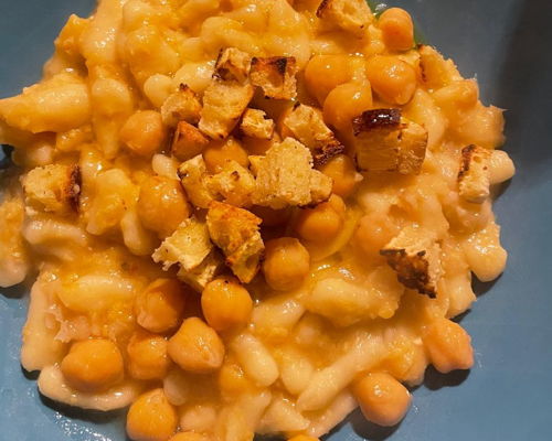 Cooking classes Altamura: Cavatelli Pasta and Traditional Almond Rosata Cake